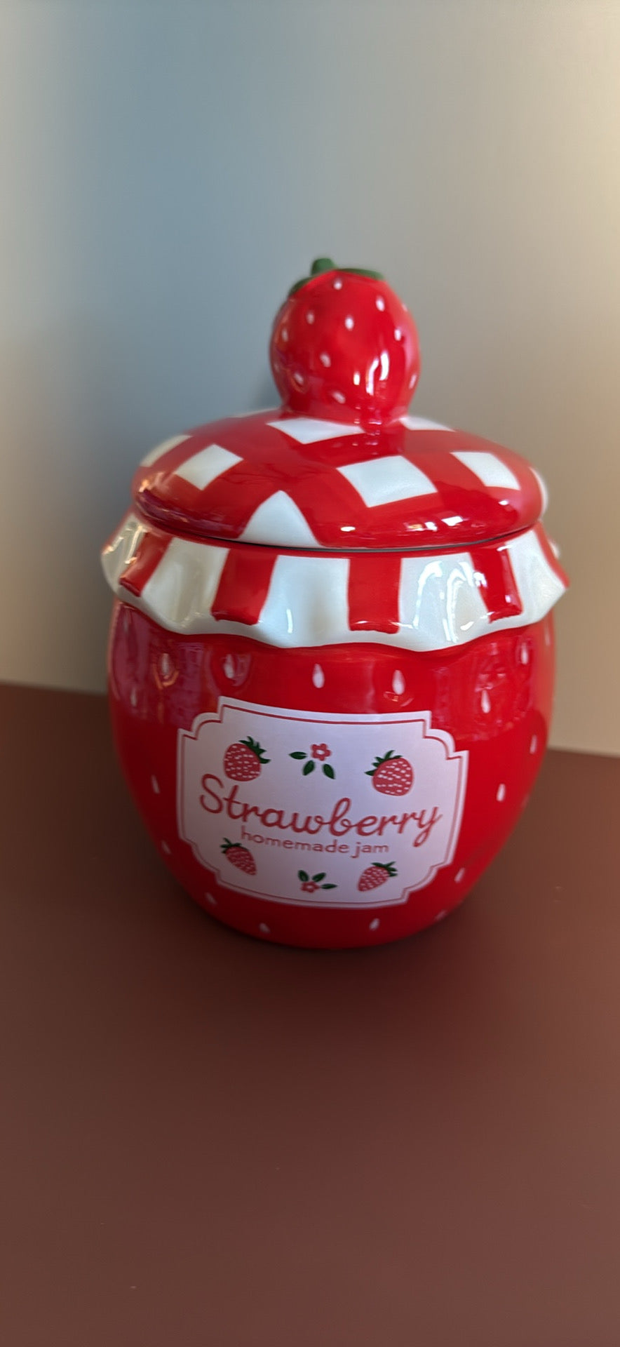 Large vessel filled with your choice of scents and color of soy wax.