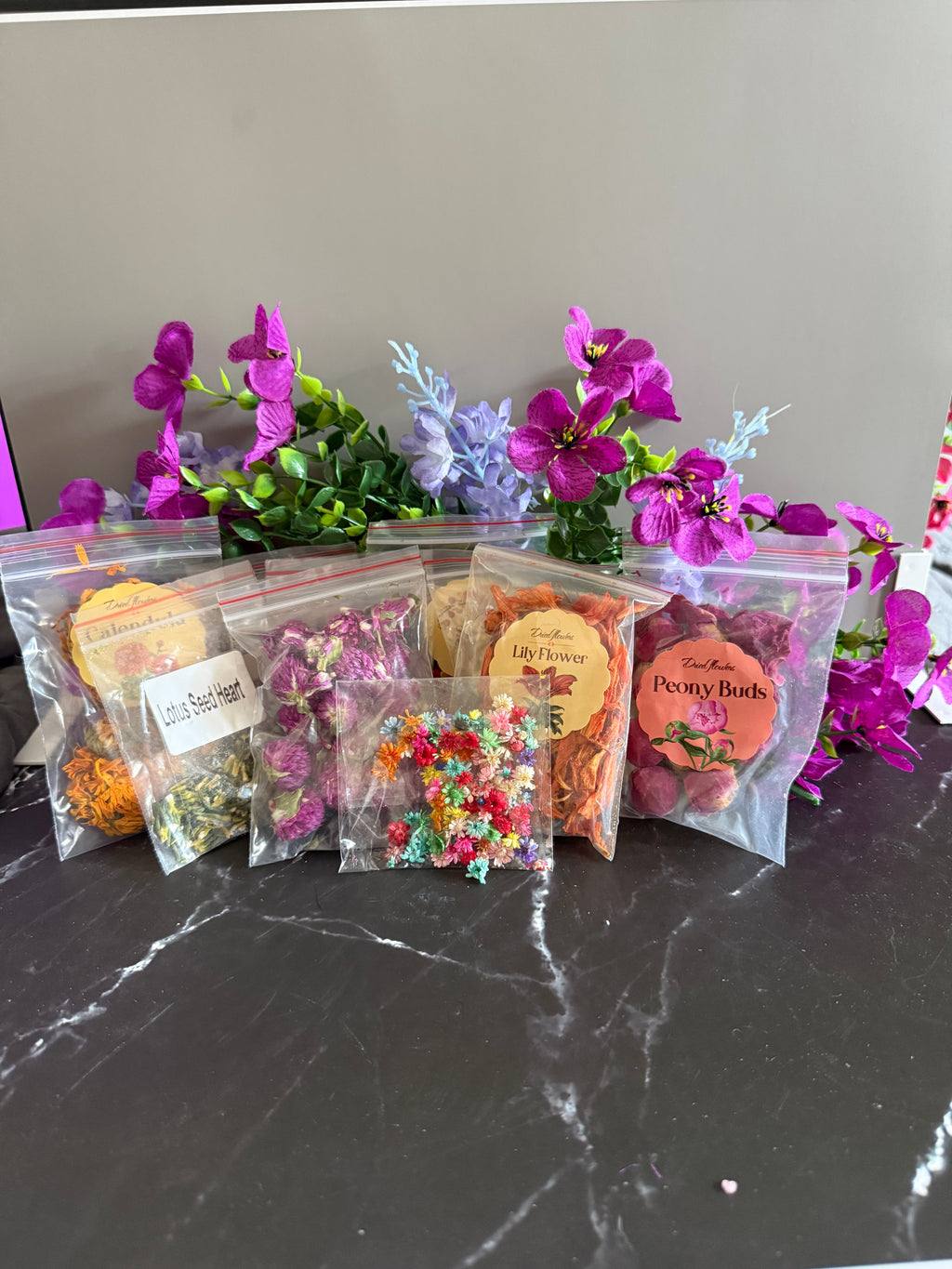 Accessories of your choose for your candle